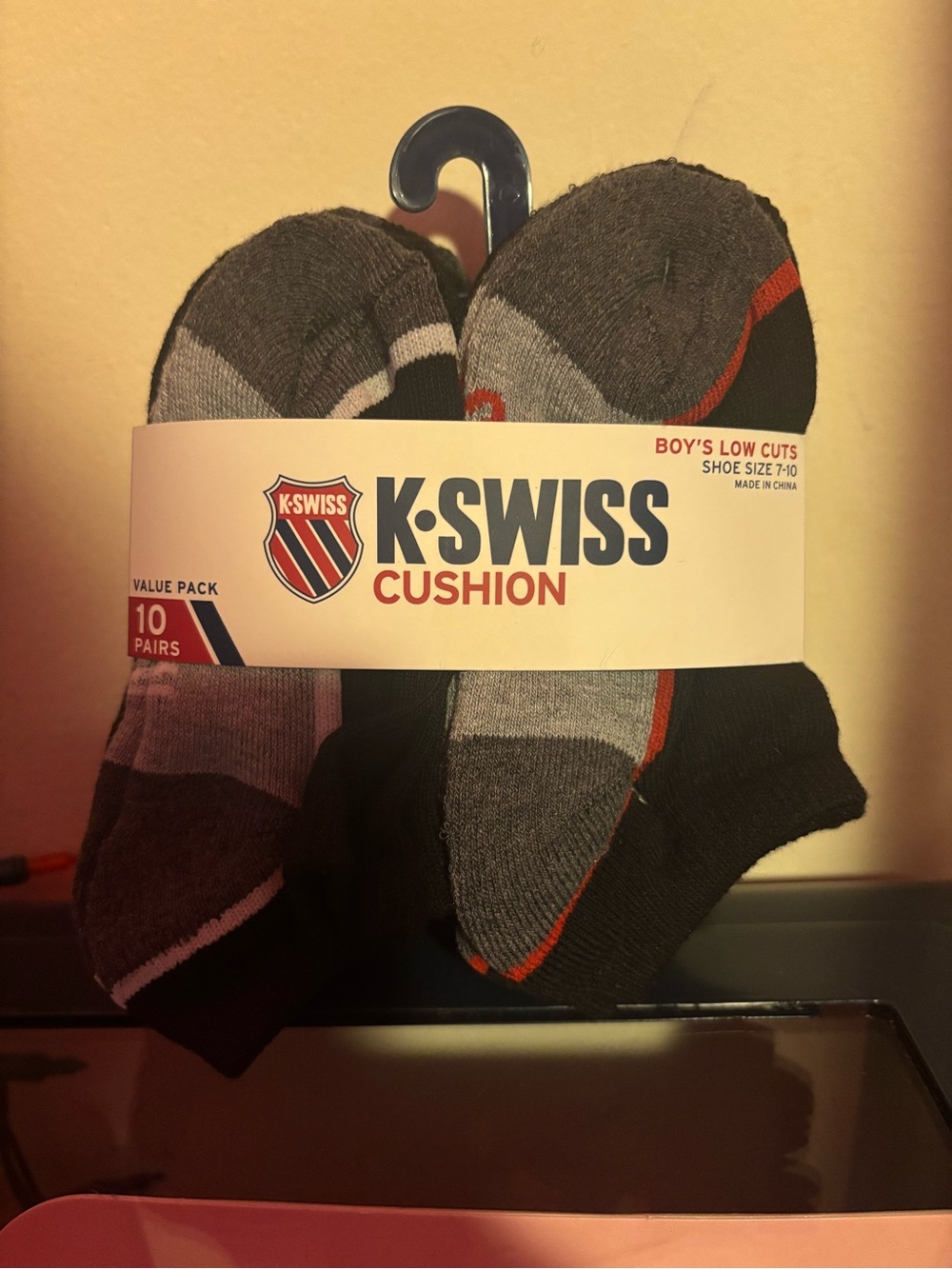 K-Swiss Men's Low-Cut Cushion Socks - Black, Gray with Orange Accent